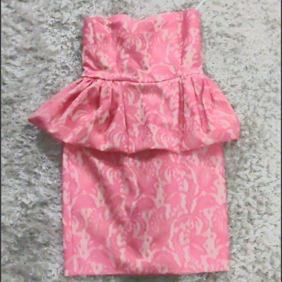 Zara peplum dress - Picture 1 of 4